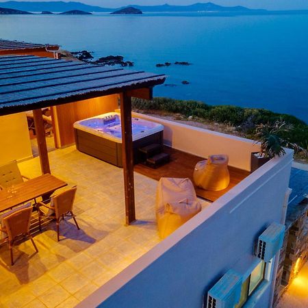 Lalari Beach Suites Vári Kültér fotó