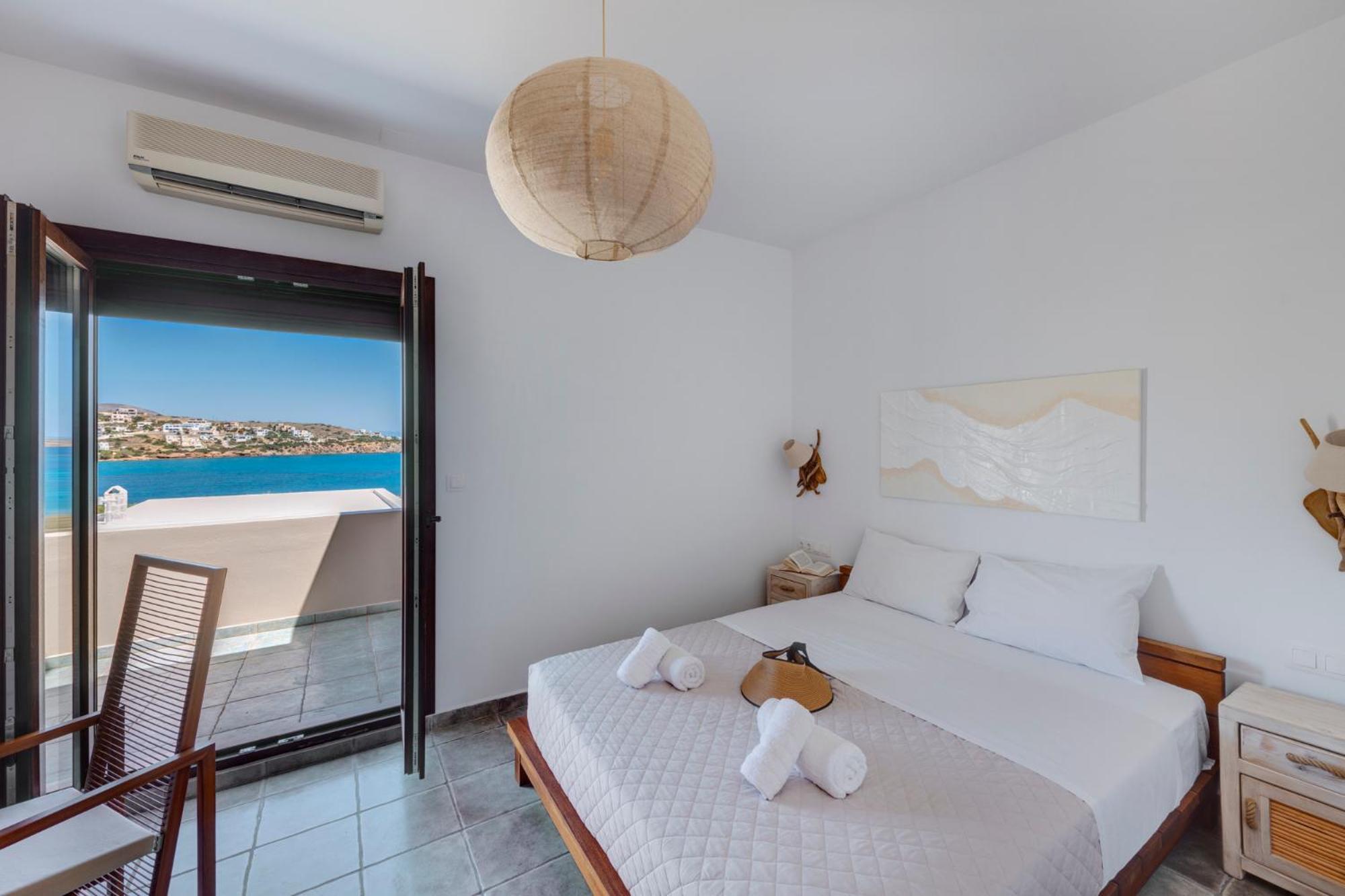 Lalari Beach Suites Vári Kültér fotó