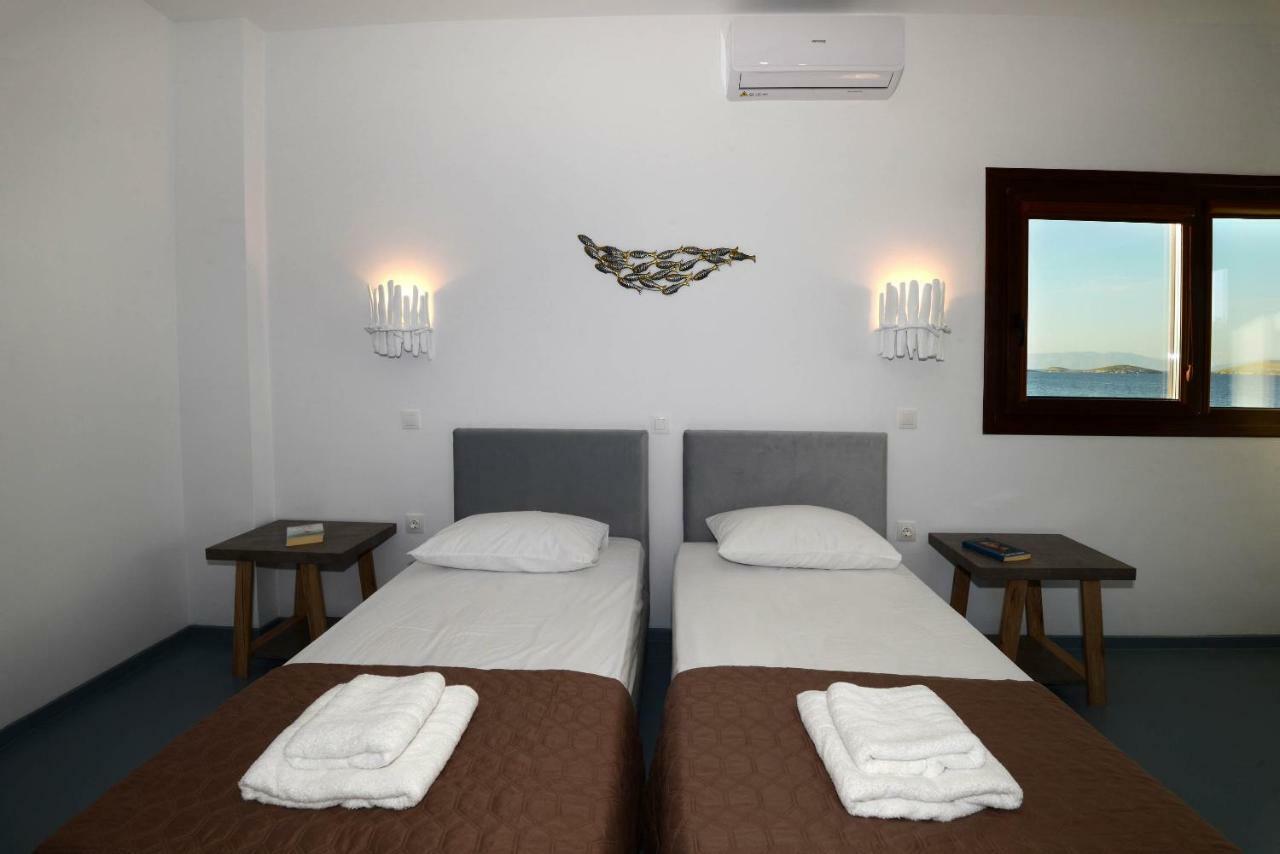 Lalari Beach Suites Vári Kültér fotó